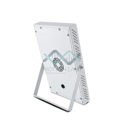 LumiPanel DESK – Pannello fotobiomodulazione con 40 led e 2 lunghezze d’onda